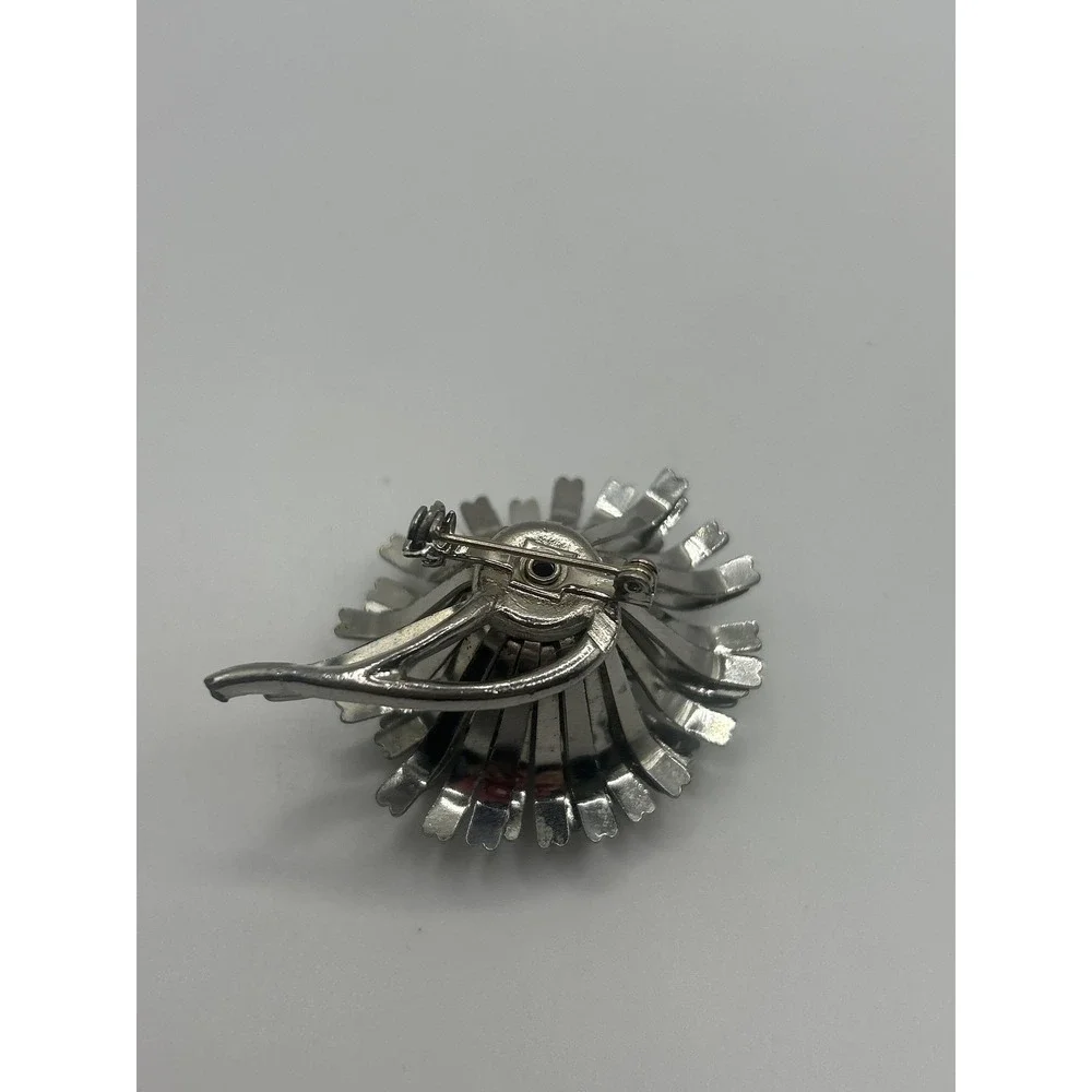 Vintage Silver Tone Flower Brooch Layered Textured Petal Costume Jewelry‎